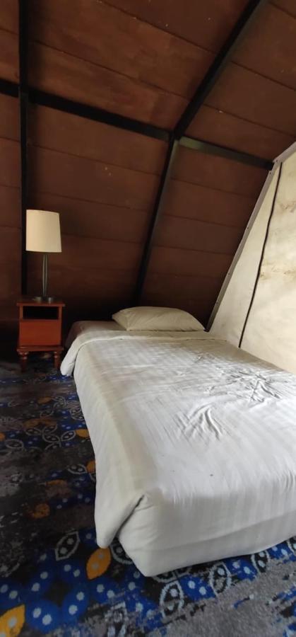 Seribu Batu Songgo Langit Resort & Camp Bantul Exteriér fotografie