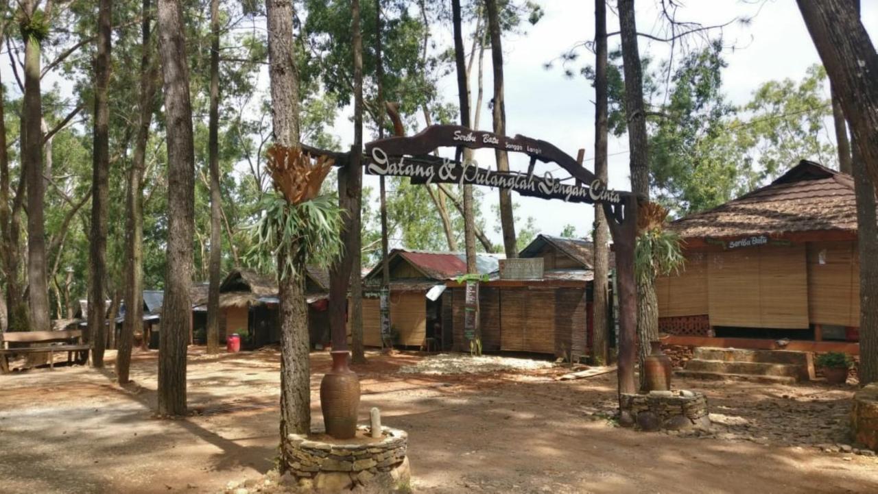 Seribu Batu Songgo Langit Resort & Camp Bantul Exteriér fotografie